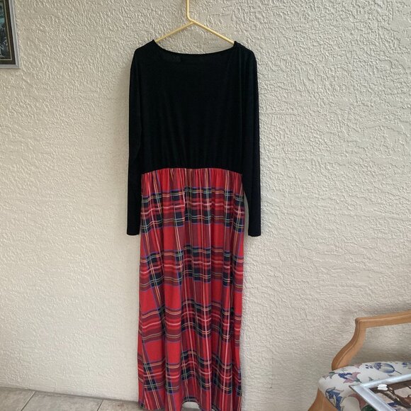 Holiday Hostess Dress Maxi 2X Red Plaid Black Bodice Long Sleeve Modest Merokeet - Picture 7 of 7